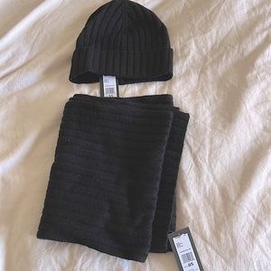 Kenneth Cole wool cashmere hat and scarf